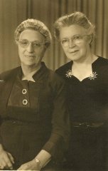 Grandma Rosina Froese & Aunt Marie TeKniepe.jpg